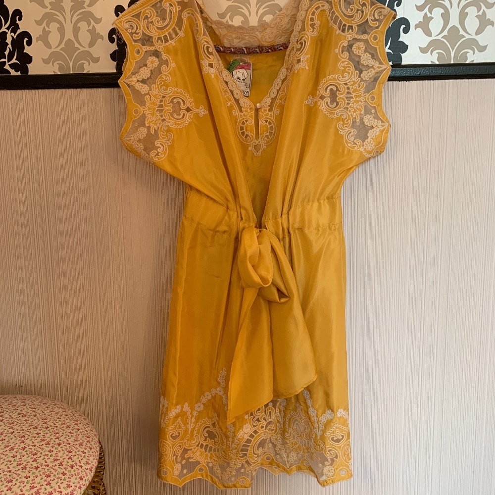 EMBROIDERED DRESS